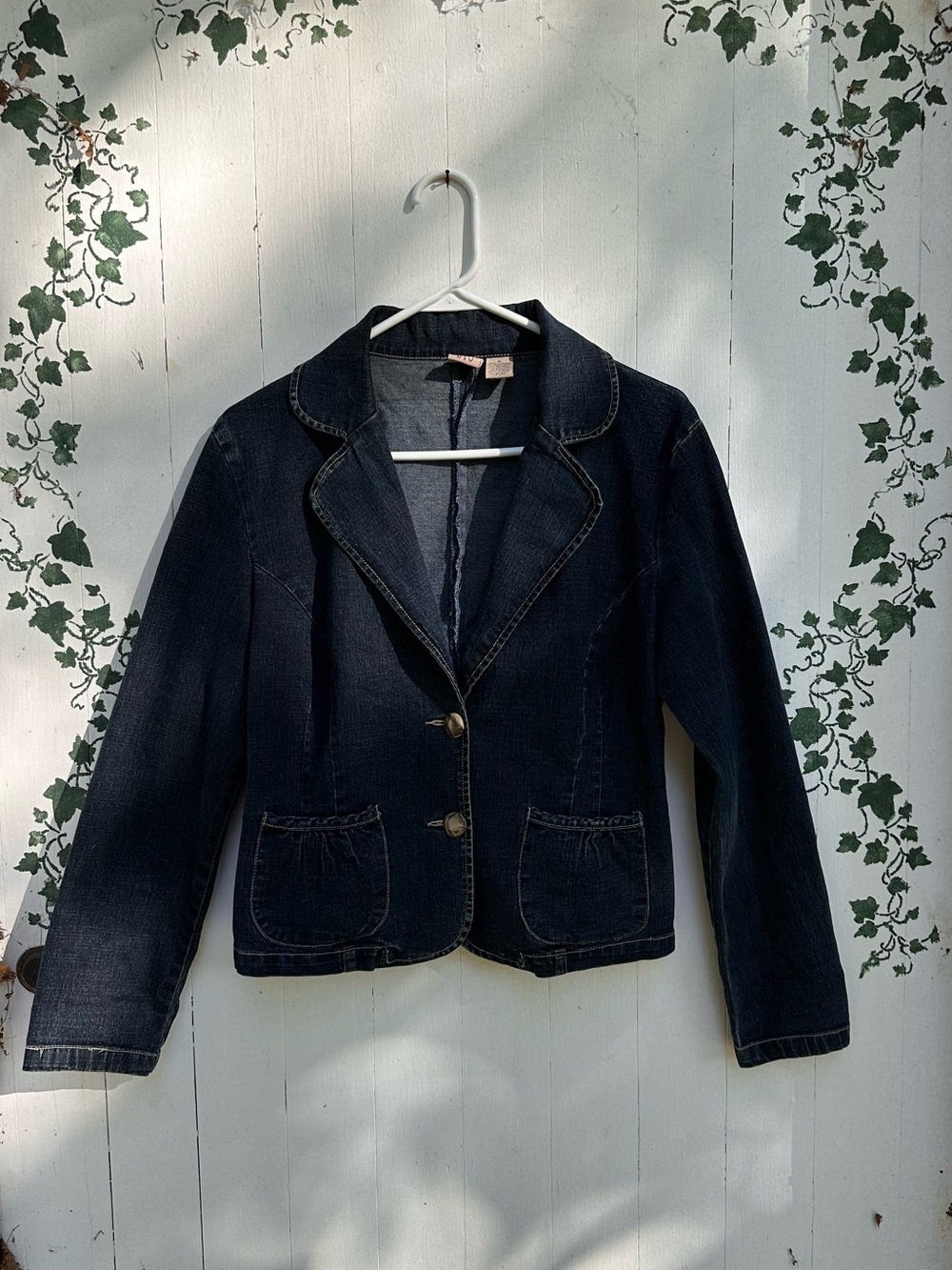 Vintage Y2K Dark Blue Denim Cropped Blazer Jacket with Abalone Shell Buttons